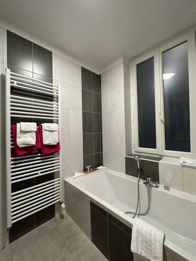 Hotel Le Saint-Yves Le Treport Bagian luar foto